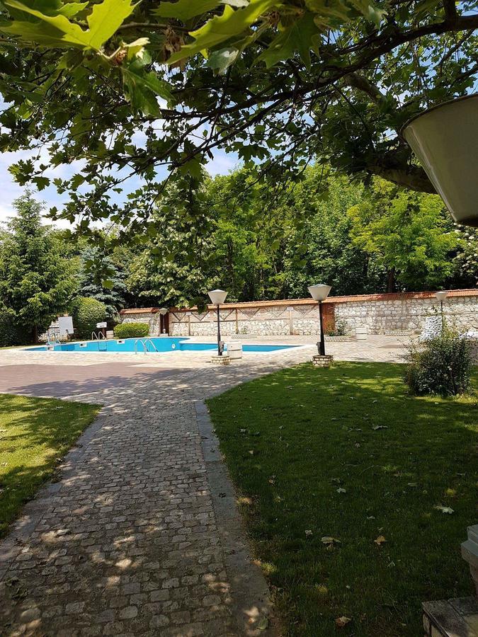 Motel Paradise Oryakhovo Eksteriør bilde